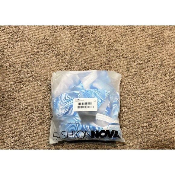 COPY - Fashion Nova NWT Retro Beach Blue Long Sleeve Two Piece Bikini Swimsuit - Picture 6 of 6